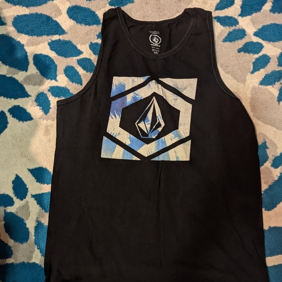 Volcom Other - Volcom tank